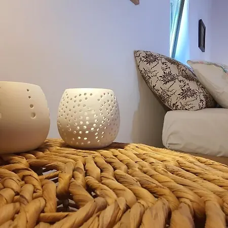 Lovely Páros