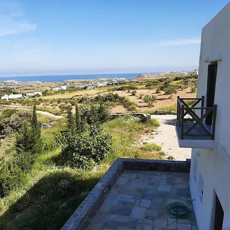 Lovely Páros